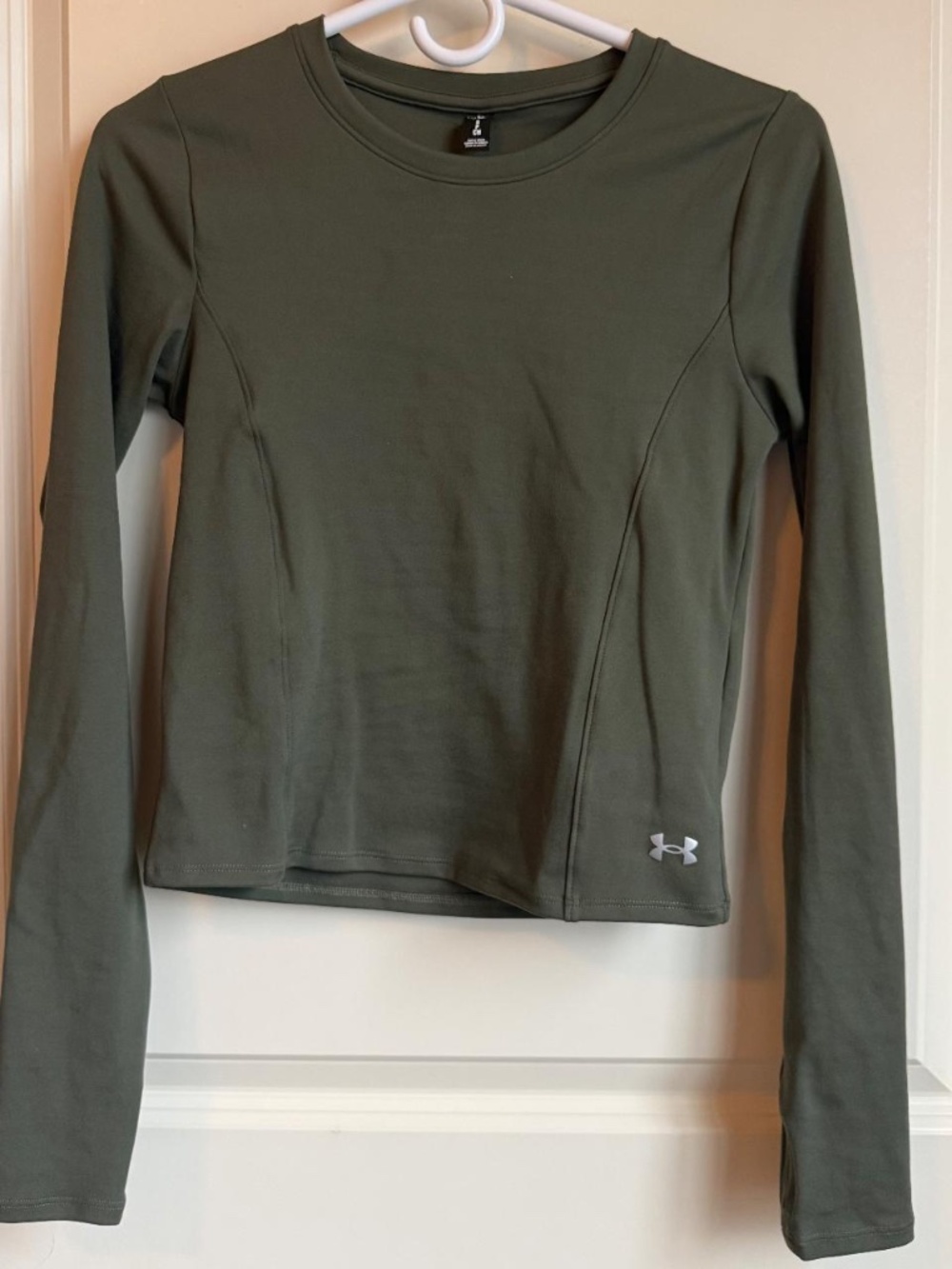 Under Armour army green long sleeve athletic top size small